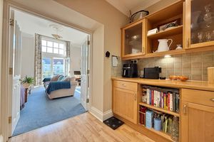 Kitchen - click for photo gallery